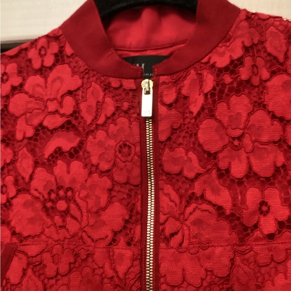 💥PRICE DROP💥 Carolina Herrera Lace Jacket - Picture 2 of 7